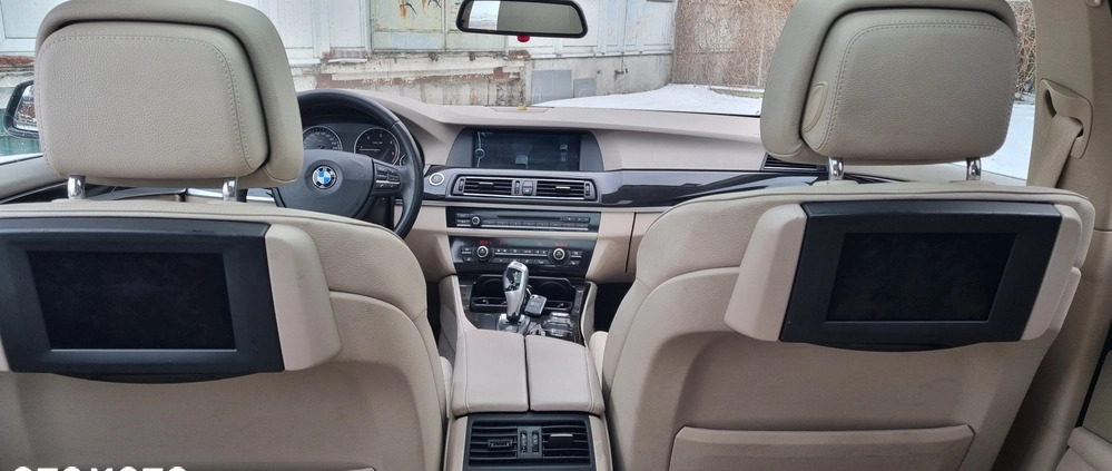 BMW Seria 5 cena 52000 przebieg: 201000, rok produkcji 2011 z Puławy małe 56